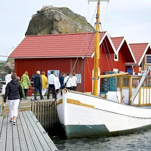 Hus I Skarhamn Nar Till Hav Och Natur! Utang Exterior photo