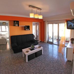3 Bedrooms Apartment With City View Balcony And Wifi At Βιγιένα Exterior photo