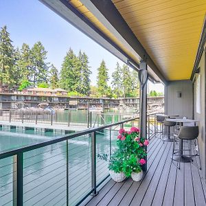 Lake Oswego Waterfront Condo With Bbq Grill And Dock! Exterior photo