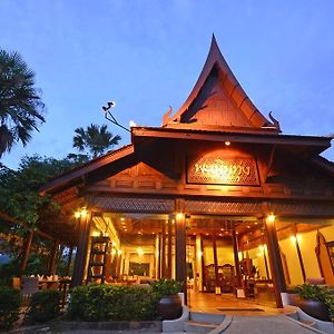 Petchvarin Resort And Spa Kaeng Kachan Exterior photo