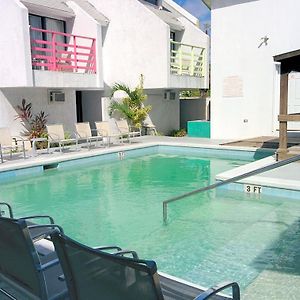 Coco Plum Resorts Bahamas Νασάου Exterior photo
