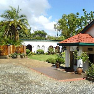Tranquilo Resorts Λιλόνγκουε Exterior photo
