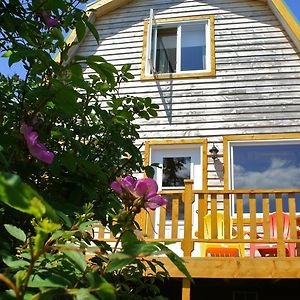 Chalets Du Bout Du Monde Βίλα Gaspé Room photo