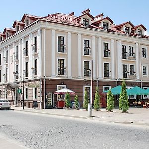 Optima Collection Kamianets-Podilskyi Ξενοδοχείο Exterior photo