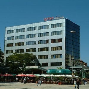 Hotel Dobrudja Ντόμπριτς Exterior photo