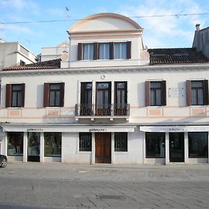 Casa Di Carlo Goldoni - Dimora Storica Bed and Breakfast Κιότζα Exterior photo