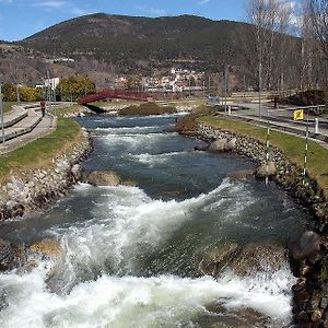 Entre Els Pirineus Διαμέρισμα Σέου δ' Ουρζέλ Exterior photo