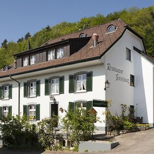 Landgasthof Farnsburg Ξενοδοχείο Ormalingen Exterior photo