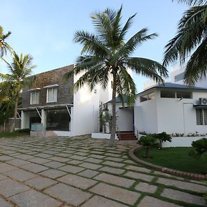 Oyo 13820 Coco Retreat Farm Ξενοδοχείο Mahabalipuram Exterior photo