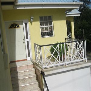 Mr. Clean Bed & Break Bed and Breakfast Ροζό Exterior photo