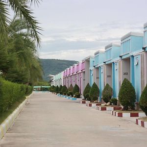 Lake View Resort Songkhla Exterior photo