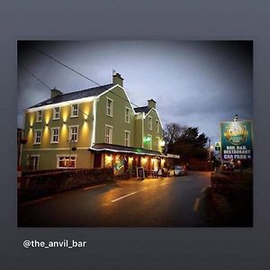 The Anvil Bar B&B Castlemaine Exterior photo