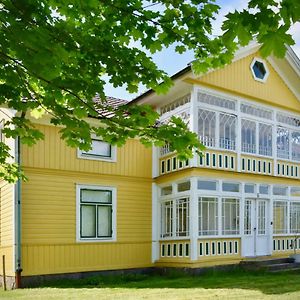 Mooi! Gula Huset Bed and Breakfast Lidhult Exterior photo