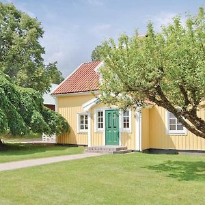 Nice Home In Vimmerby With Wifi Flohult Exterior photo
