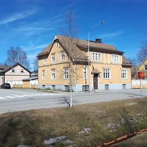 Firsthome Guesthouse Jakobstad Exterior photo