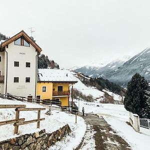 Monolocale Stelvio- Residenza Vallecetta 2 Μπόρμιο Exterior photo