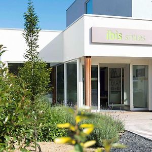 Ibis Styles La Louviere Ξενοδοχείο Exterior photo