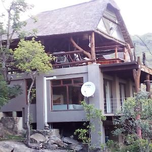 Oluchi Lodge Νέλσπρουιτ Exterior photo