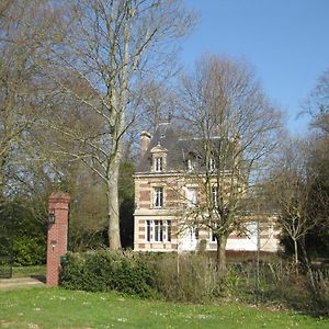 Chateau De Launay Méry-Corbon Exterior photo