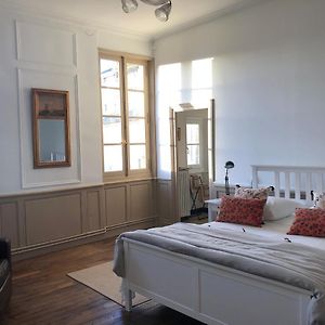 Beautifully Renovated Rooms On Place New York Ανγκουλέμ Exterior photo