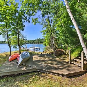 Trout Lake Cabin With Private Dock, Kayaks And Loft! Γκραντ Ράπιντς Exterior photo