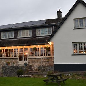 Three Horseshoes Country Inn Barry Exterior photo