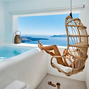 You And Me Suites Santorini Island Exterior photo
