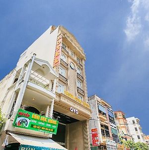 Oyo 231 Thien Cung Hotel Πόλη Χο Τσι Μινχ Exterior photo