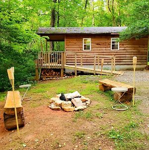 Lil' Log At Hearthstone Cabins And Camping - Pet Friendly Βίλα Helen Exterior photo