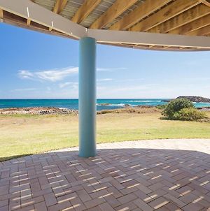 The Whale Watcher Waterfront Unit With Stunning Views Level Access Anna Bay Exterior photo