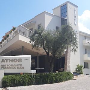 Athos Hotel Ρίβα ντελ Γκάρντα Exterior photo