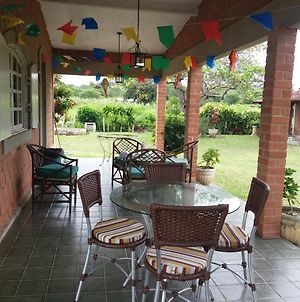 Casa De Campo Com Piscina Βίλα Gravata  Exterior photo