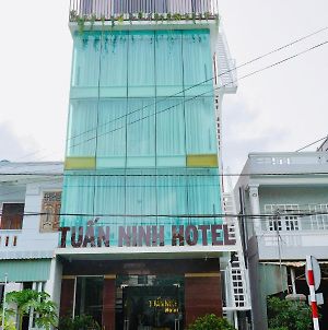 Tuan Ninh Hotel Κον Ντάο Exterior photo