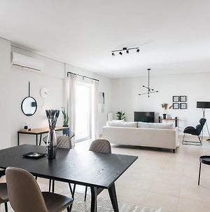 Superb & Comfy 2Bd Apartment In Marousi By Upstreet Αθήνα Exterior photo