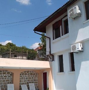 Guest House Harmony Βελίκο Τίρνοβο Exterior photo