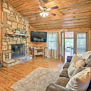 Cozy Broken Bow Cabin With Hot Tub And 2 Porches! Βίλα Exterior photo