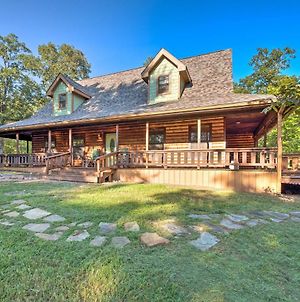 Rustic Broken Bow Retreat With Hot Tub And Deck! Βίλα Exterior photo