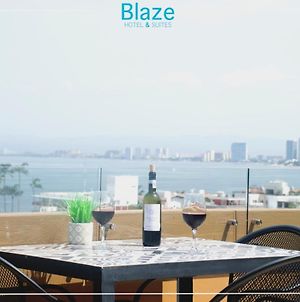 Blaze Hotel & Suite Vallarta Πουέρτο Βαγιάρτα Exterior photo