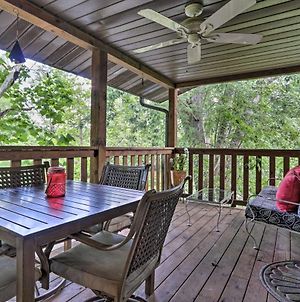 Cozy Smoky Mtn Retreat On River With Fire Pit And Deck Διαμέρισμα Townsend Exterior photo
