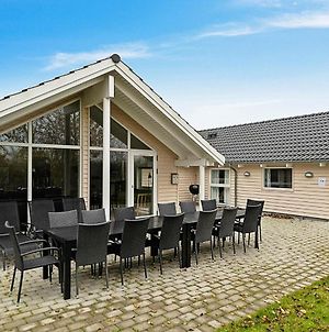 12 Person Holiday Home In Hasselberg Kappeln Room photo