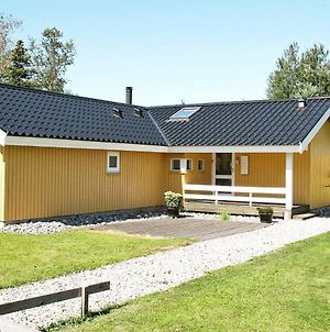 10 Person Holiday Home In V Ggerl Se Bøtø By Exterior photo