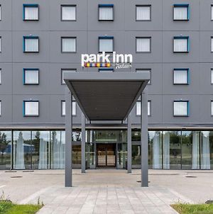 Park Inn By Radisson Vilnius Airport Hotel & Business Centre Exterior photo