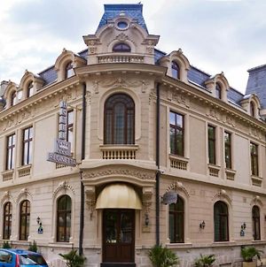 Hotel Reginetta Βουκουρέστι Exterior photo