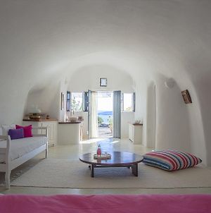 Perivolas Lifestyle Houses Ξενοδοχείο Santorini Island Exterior photo