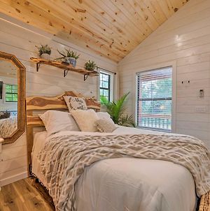 Charming Broken Bow Cabin With Jacuzzi And Fire Pit! Διαμέρισμα Exterior photo