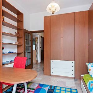 Spacious Apartment In Lavagna Near Sea And City Centre Exterior photo