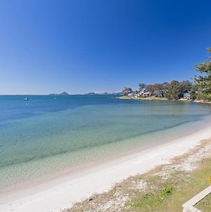 Sunrise Waters', 2/63 Soldiers Point Road - Stunning Waterfront Property Exterior photo