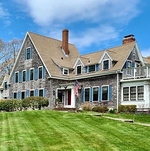 Ashley Manor Bed and Breakfast Barnstable Exterior photo
