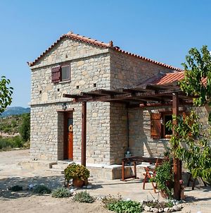 Oceanis Cottage House Ormos Koumeikon Exterior photo