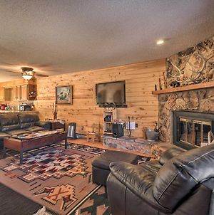 Downtown Red River Retreat With Mtn Views And Yard Βίλα Exterior photo